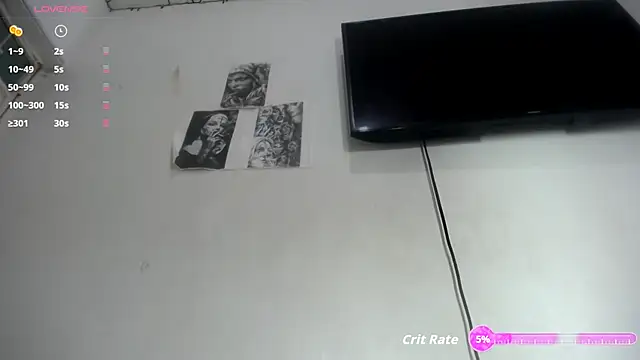 Snapshot of Foxy_Lovex chatting on October 8, 12:15 am Foxy Lovex online show from October 8, 12:15 am
