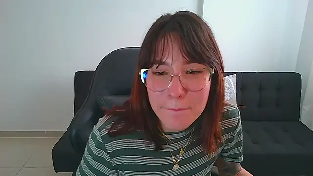 Yulienneg online show from March 9, 8:23 pm