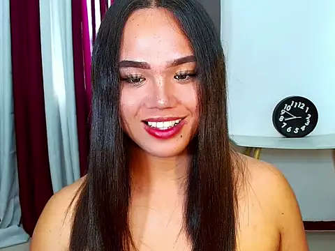 Snapshot of miss_glenda chatting on October 9, 11:20 pm miss glenda online show from October 9, 11:20 pm
