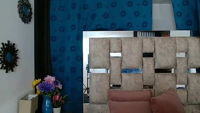 AmbarSmit online show from November 5, 7:19 pm