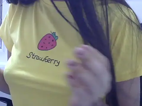 Snapshot of Simranjeet_kaur26 chatting on October 14, 3:36 pm Simranjeet kaur26 online show from October 14, 3:36 pm