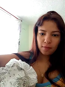 Snapshot of IsabellaLuxe chatting on October 19, 12:40 pm IsabellaLuxe online show from October 19, 12:40 pm