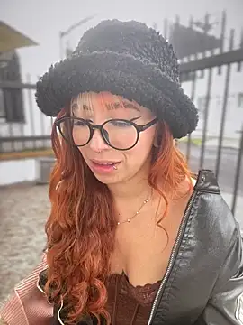 Sallem Pink online show from March 23, 1:17 pm