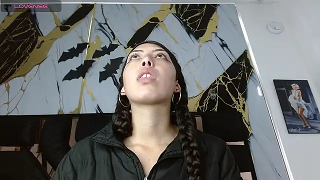 malejahotcs01 online show from November 28, 3:04 pm