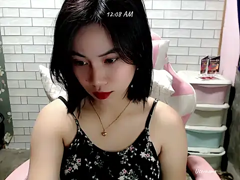 Rainea149 online show from February 22, 4:08 pm