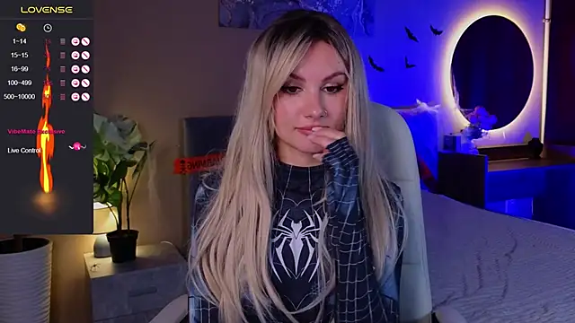 Snapshot of Ginger_Jessy_ chatting on October 29, 2:42 pm Ginger Jessy  online show from October 29, 2:42 pm