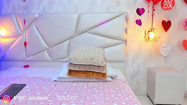 lulukawai16 online show from February 17, 7:24 pm