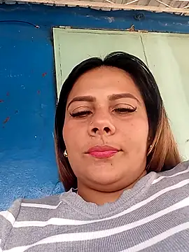 Snapshot of camila_rogue chatting on September 12, 2:24 pm camila rogue online show from September 12, 2:24 pm