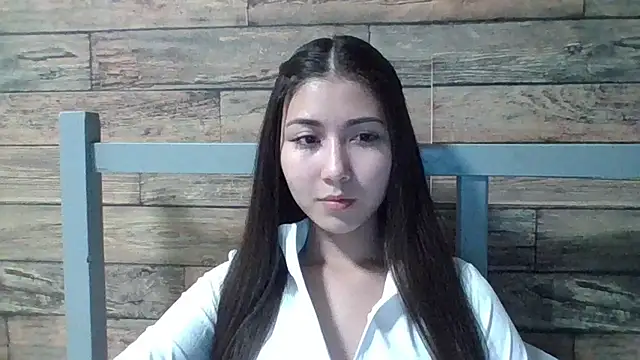 Virginia Hicks online show from October 2, 7:19 pm