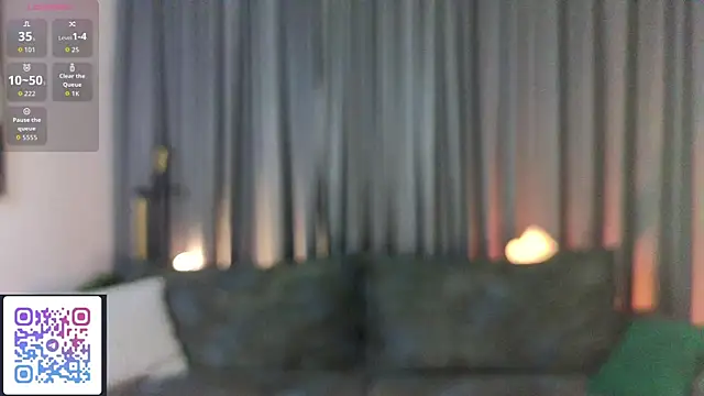 Snapshot of BreeBarrick chatting on September 28, 3:50 pm BreeBarrick online show from September 28, 3:50 pm