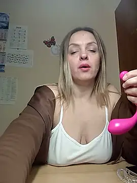 Ami Foxy online show from June 17, 5:31 am