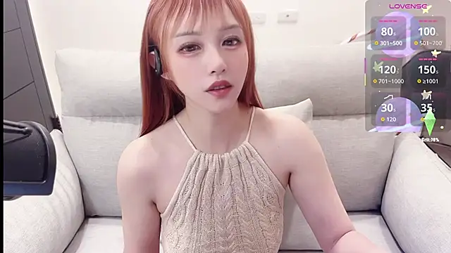 Snapshot of Yucheng__520 chatting on October 9, 1:04 pm Yucheng 520 online show from October 9, 1:04 pm