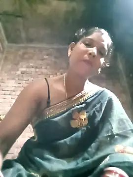 Snapshot of Savita992 chatting on September 8, 2:27 pm Savita992 online show from September 8, 2:27 pm