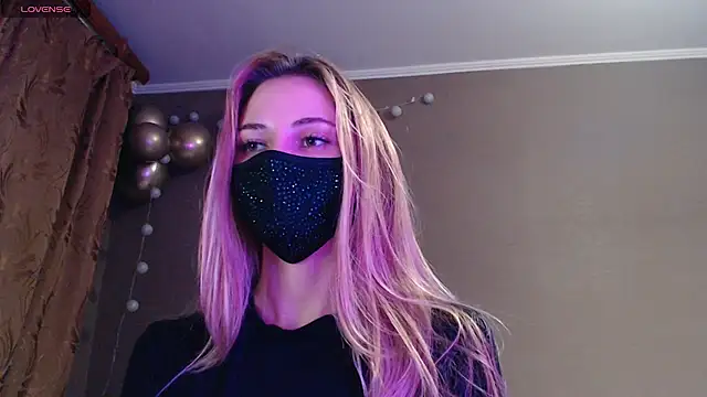 Iris lave online show from November 11, 9:01 pm