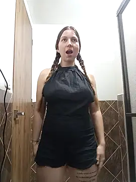 Snapshot of Arianna_Moss chatting on October 7, 2:38 am Arianna Moss online show from October 7, 2:38 am