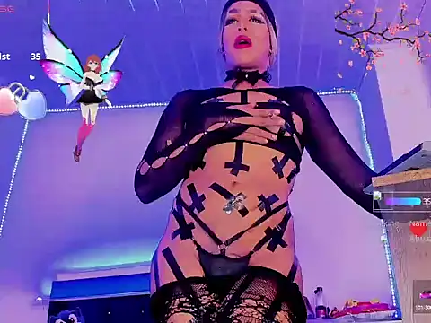 samanthaatt online show from October 5, 3:00 am