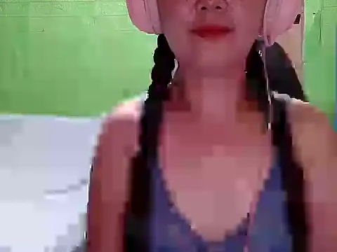 lucky rona online show from May 31, 1:50 pm