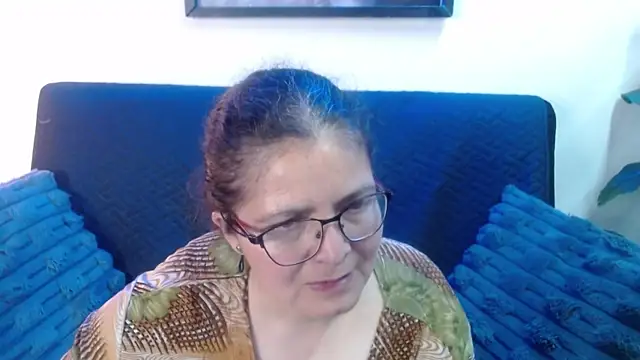 Linda banks  online show from April 18, 1:41 am