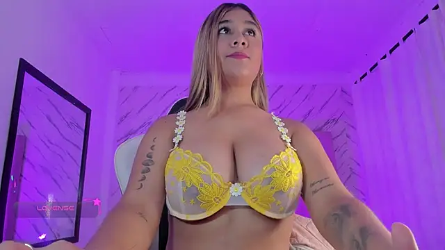 ChannelConnor  online show from September 20, 3:43 pm