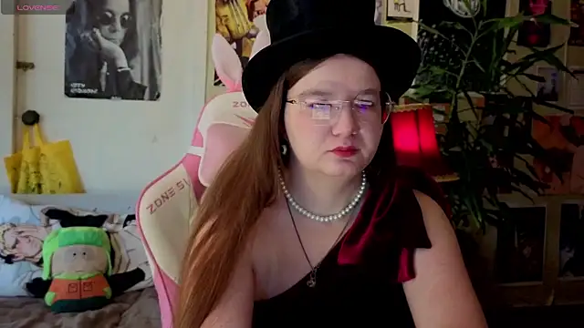 Sienna-Cow online show from September 26, 11:19 am