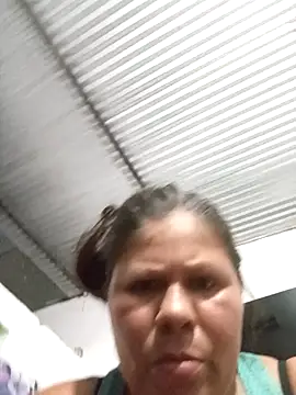 hotmom33 online show from November 24, 1:18 am