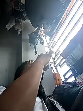 Uniquebeauty32 online show from March 15, 2:57 am