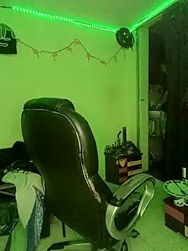 saenzjulieta1 online show from September 19, 2:32 am