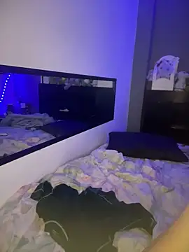 Kailertwink online show from February 9, 4:37 am