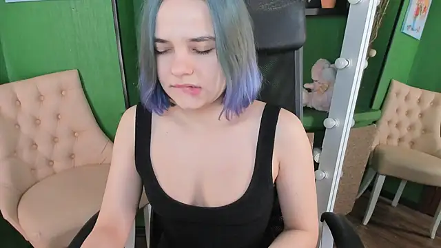 Gina Dawson online show from December 3, 9:55 am