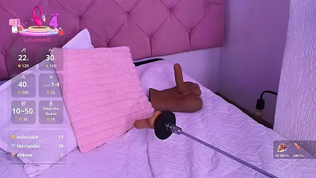 Snapshot of Lexy_Love_ chatting on September 27, 2:35 pm Lexy Love online show from September 27, 2:35 pm