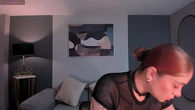 Snapshot of CorinaJames chatting on September 22, 6:06 pm CorinaJames online show from September 22, 6:06 pm