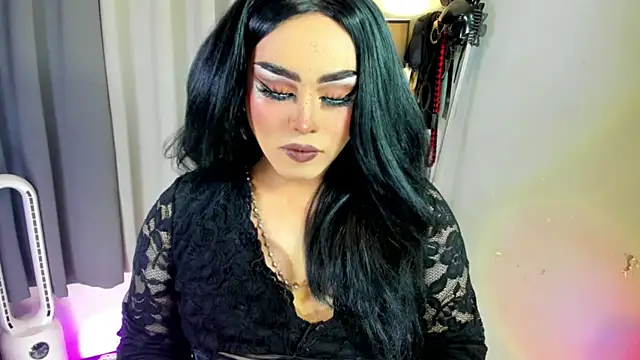 MagnaCumLoader17 online show from November 24, 11:40 pm