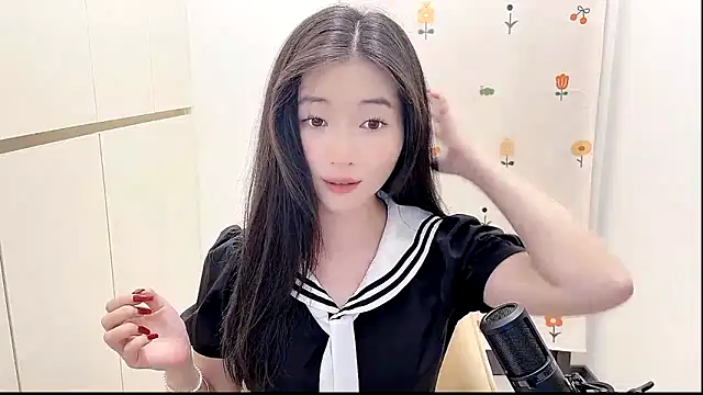 Snapshot of Rosalind_xixi chatting on September 30, 1:39 pm Rosalind xixi online show from September 30, 1:39 pm