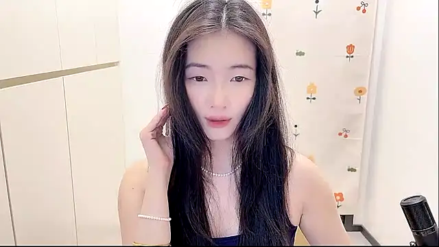 Snapshot of Rosalind_xixi chatting on October 11, 2:31 pm Rosalind xixi online show from October 11, 2:31 pm