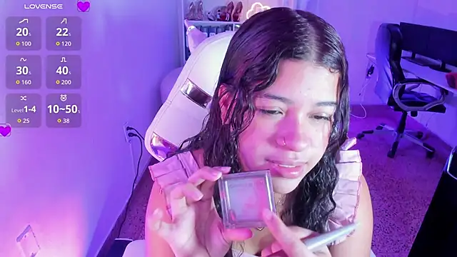 Ivy nt online show from November 29, 1:15 pm