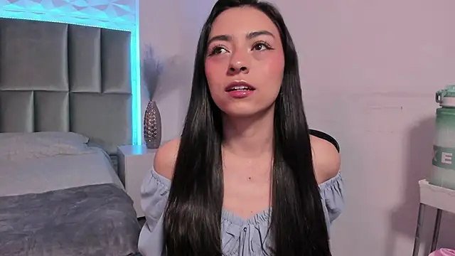 Snapshot of canelleGarces chatting on September 12, 12:12 pm canelleGarces online show from September 12, 12:12 pm