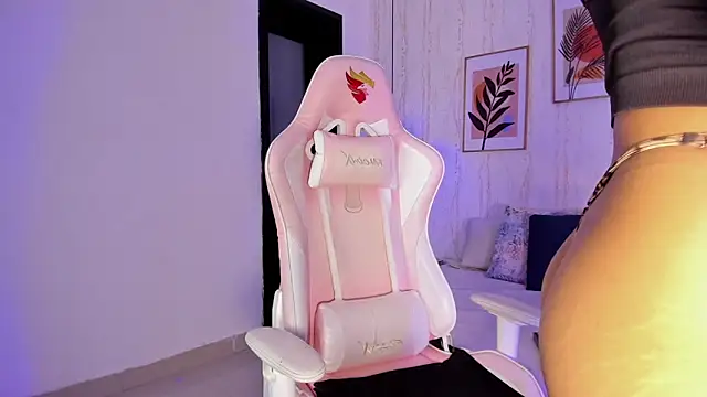 Ayleen Dunkan online show from November 20, 2:18 pm