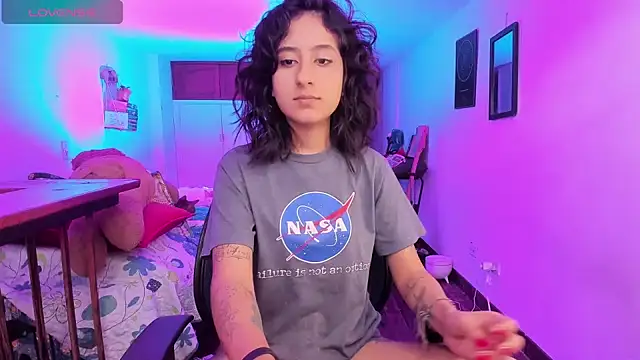 Snapshot of atenea_dragon__ chatting on September 12, 9:22 pm atenea dragon online show from September 12, 9:22 pm
