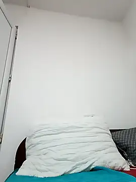 Vera Elle online show from October 18, 7:48 pm