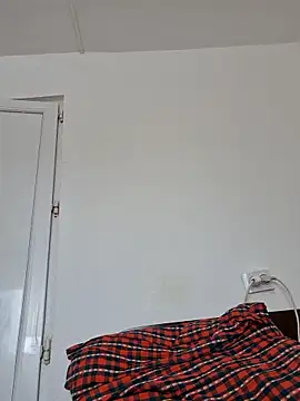 Vera Elle online show from February 18, 1:32 pm