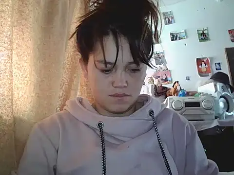 Snapshot of chanito_1421 chatting on September 29, 3:17 pm chanito 1421 online show from September 29, 3:17 pm