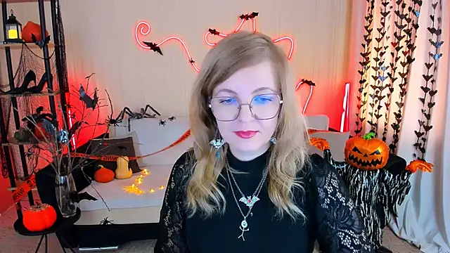 YourUniverser online show from October 23, 11:05 am