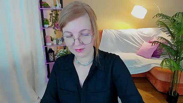 YourUniverser online show from October 5, 10:31 am