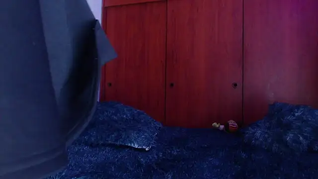 Snapshot of Cristalhottie2324 chatting on October 6, 5:46 am Cristalhottie2324 online show from October 6, 5:46 am