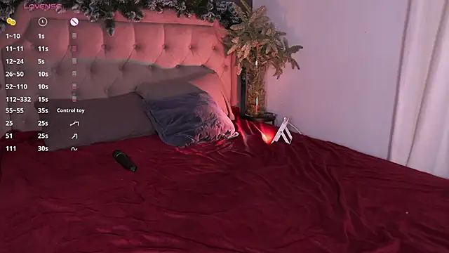 MissBunnyDoll online show from December 19, 4:43 pm