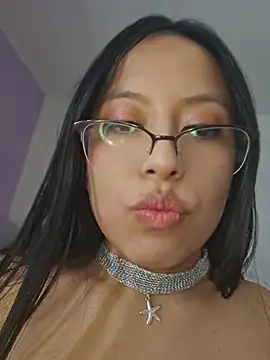 Sashaputa86 online show from June 27, 6:25 am