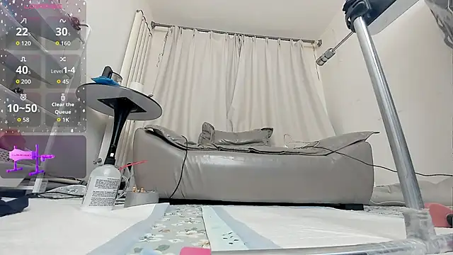 fox-yiyi online show from March 23, 12:00 pm