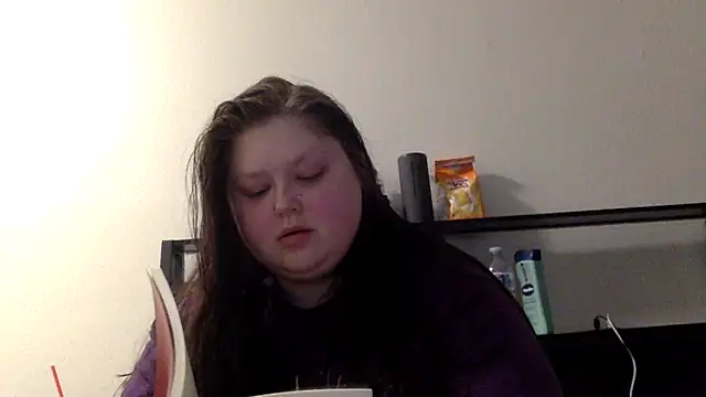 JJbaby1 online show from April 30, 6:13 pm