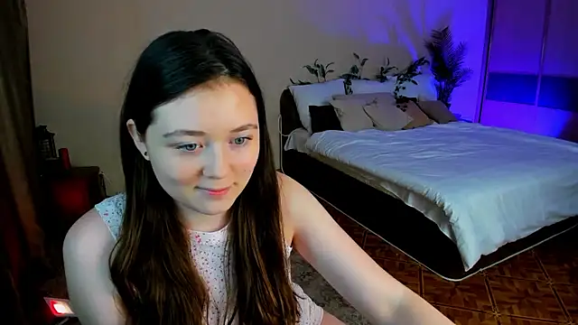 AlluringLookk online show from January 13, 4:44 pm