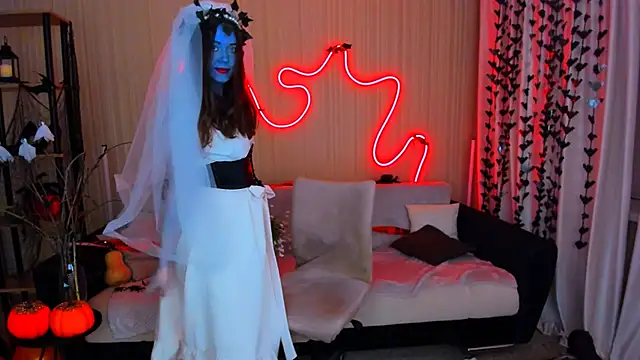 AlluringLookk online show from October 31, 12:31 pm